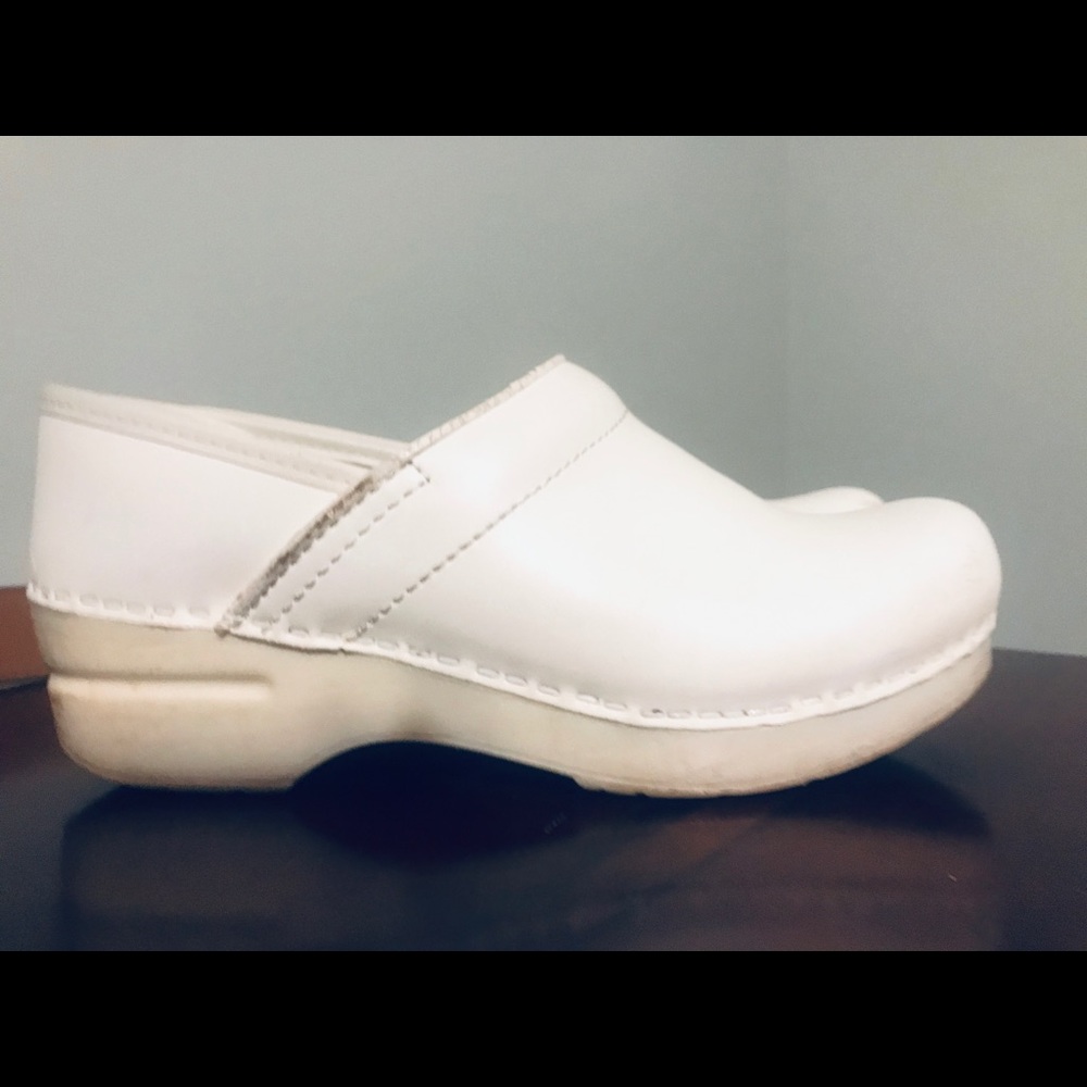 White Dansko shoes